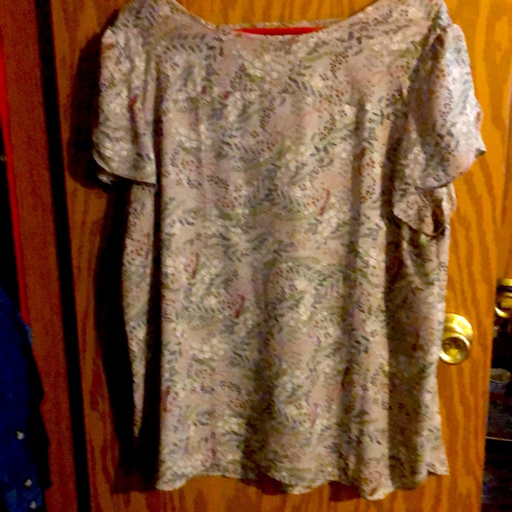 Loft top Gray printed size xl top